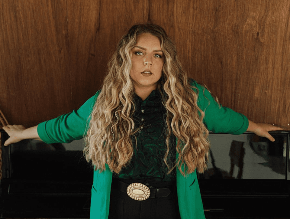 Featured artist photo